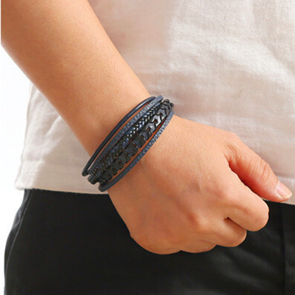 Asirem™ – Braided Leather Viking Bracelet