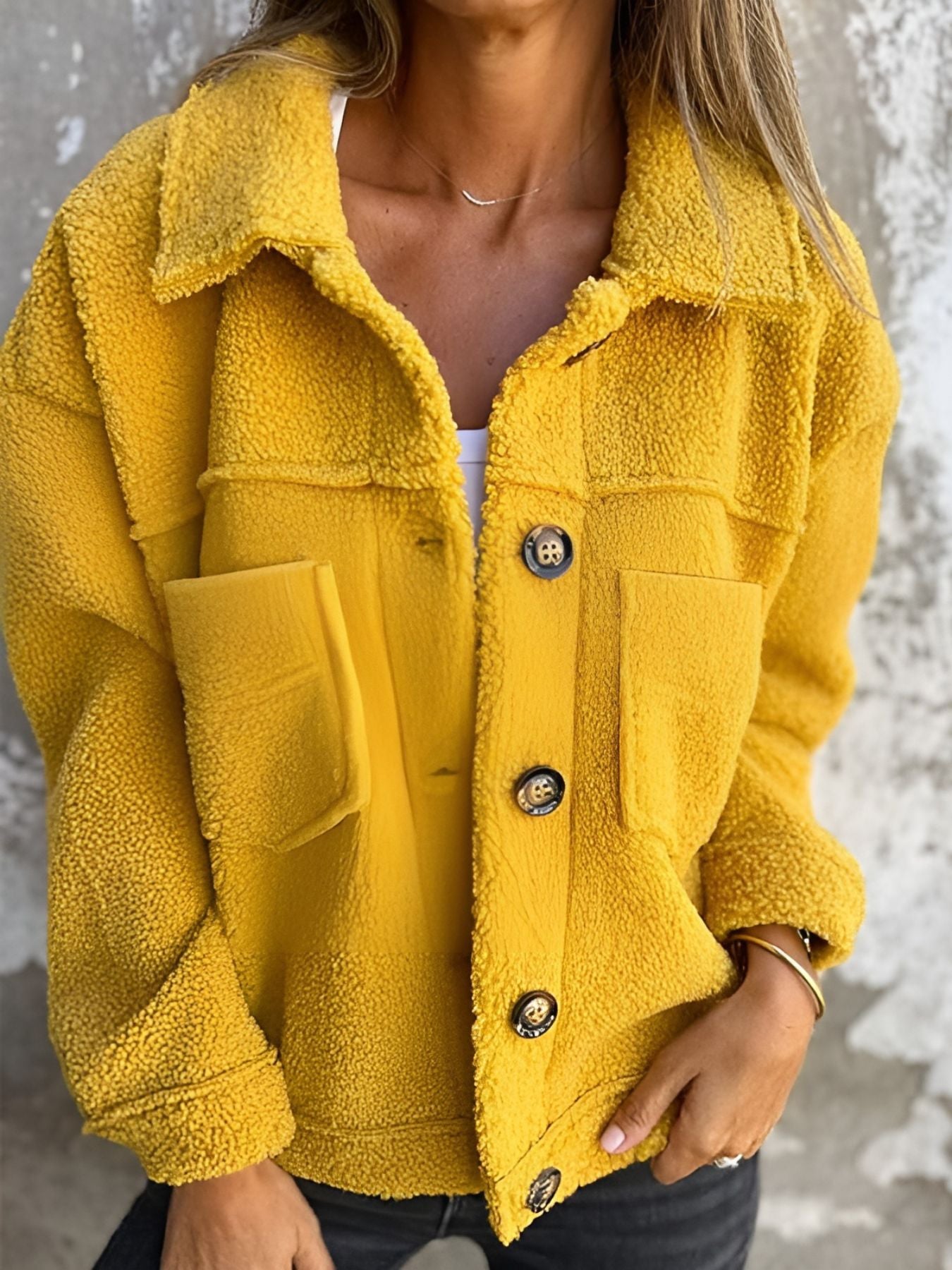 Asirem™ – Elegant and Warm Coat
