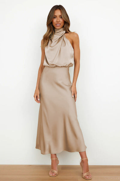 Asirem™ – Flowing Elegance for Summer Evenings