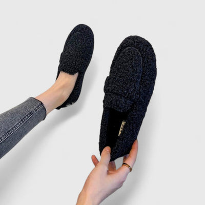 Asirem™ – Warm Slip-Ons with Elegant Design