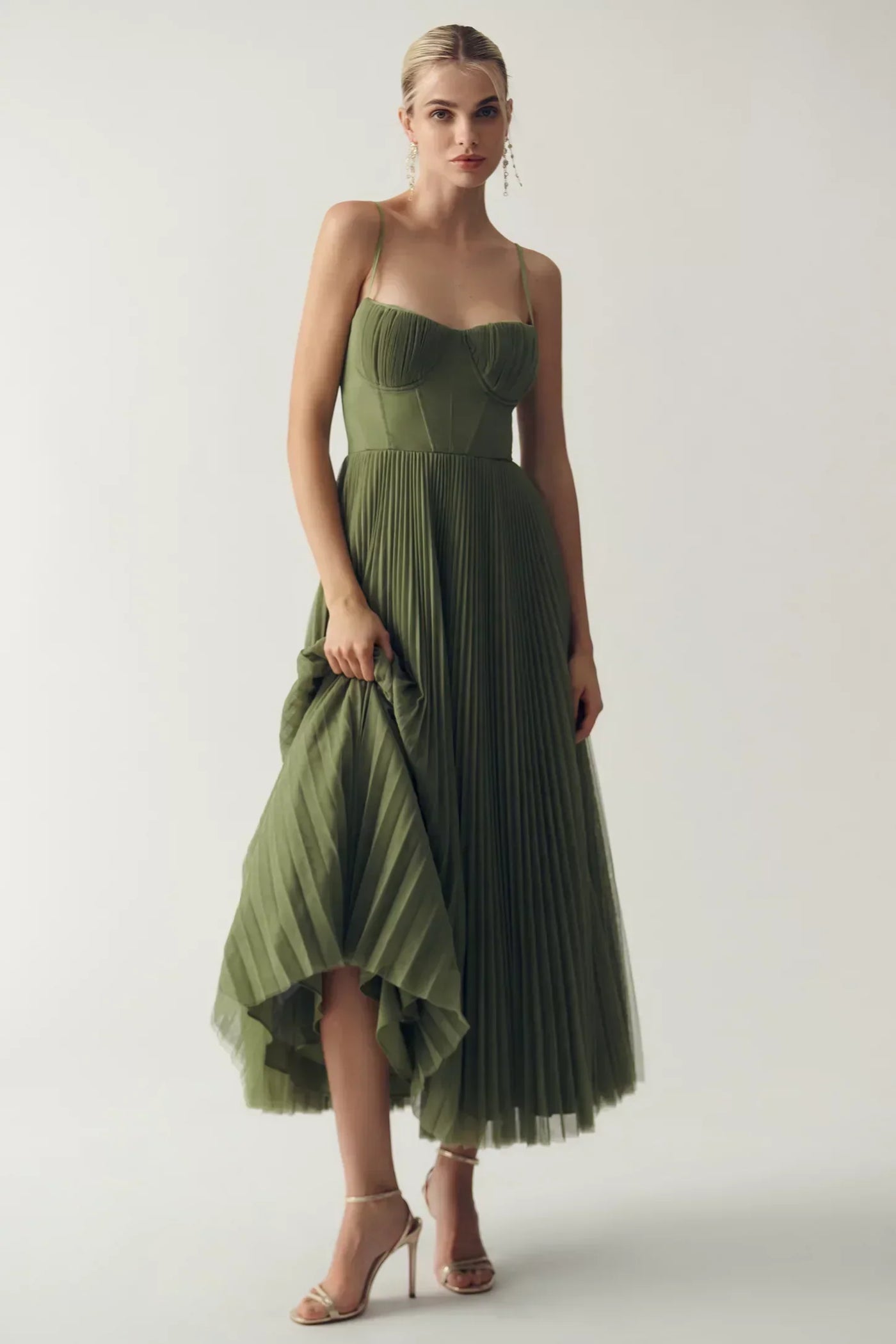Asirem™ - Modern Elegance with Open Back
